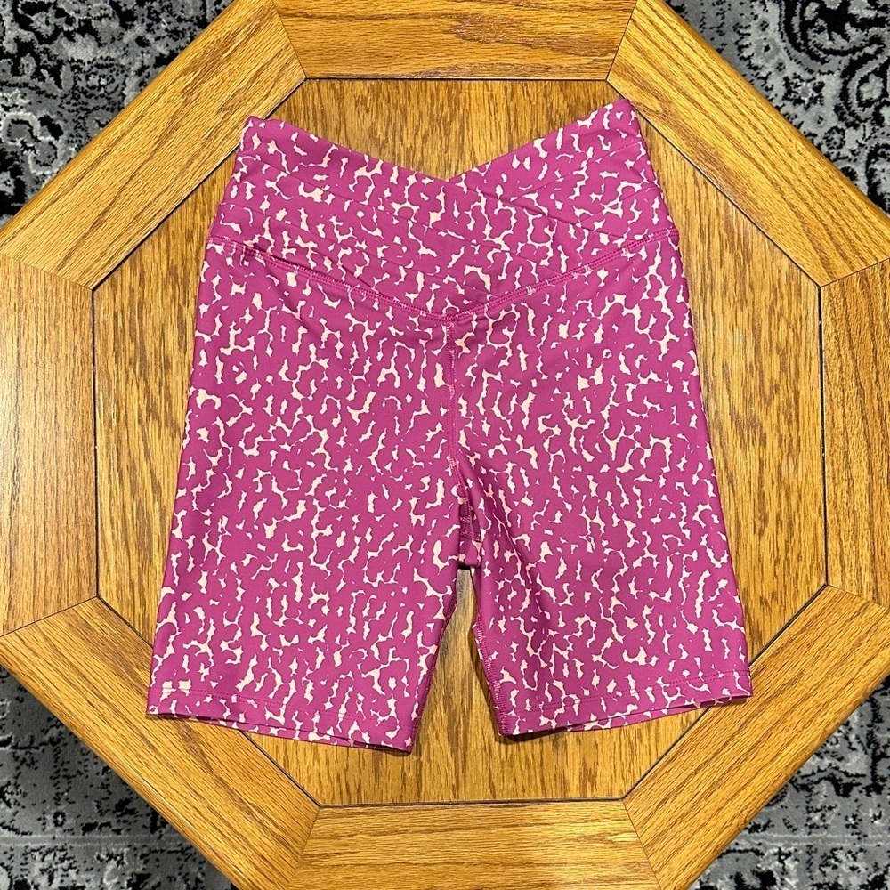 *SAGE COLLECTIVE* Lt. x Dk. Pink Rain Spot Purple Orchid Bike Shorts Size Small